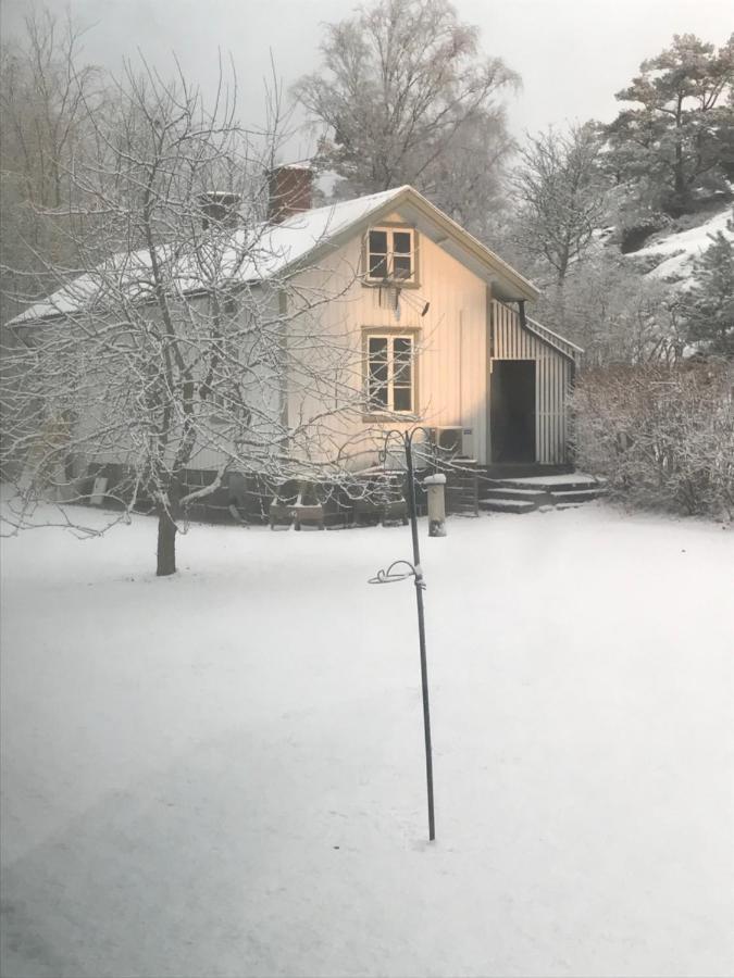 Fagerbacka Torp. Soet Stuga Naera Havet Lysekil Extérieur photo