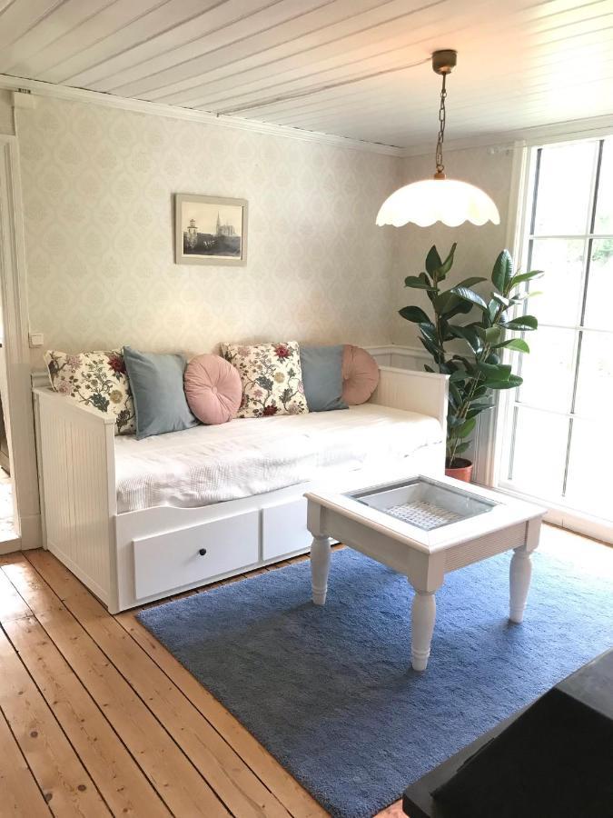 Fagerbacka Torp. Soet Stuga Naera Havet Lysekil Extérieur photo