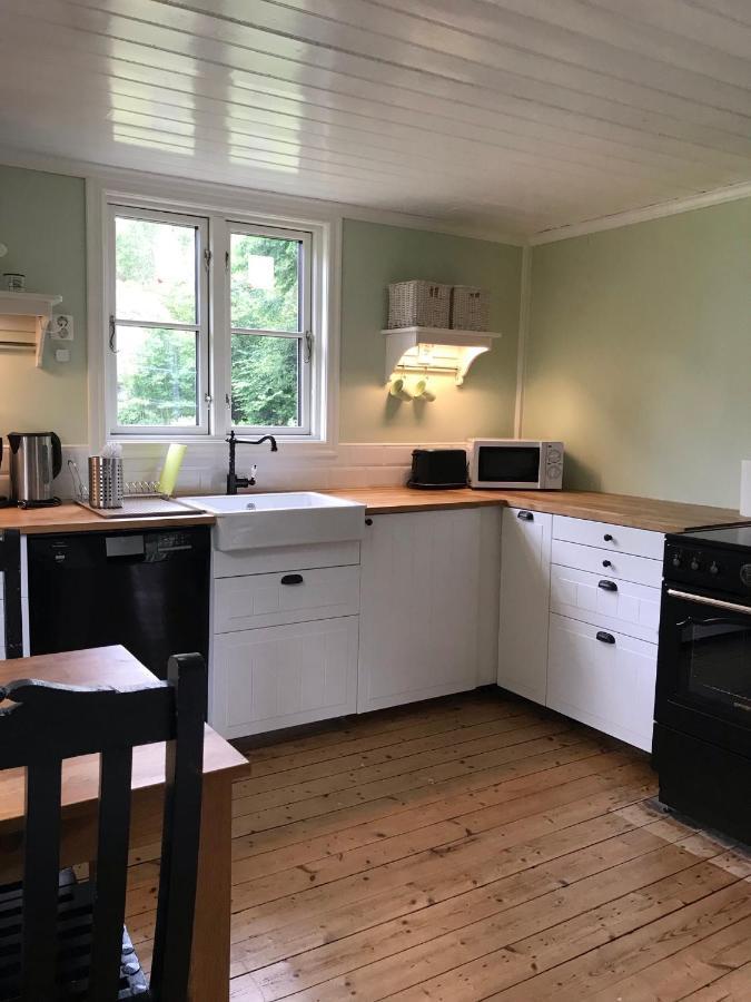 Fagerbacka Torp. Soet Stuga Naera Havet Lysekil Extérieur photo